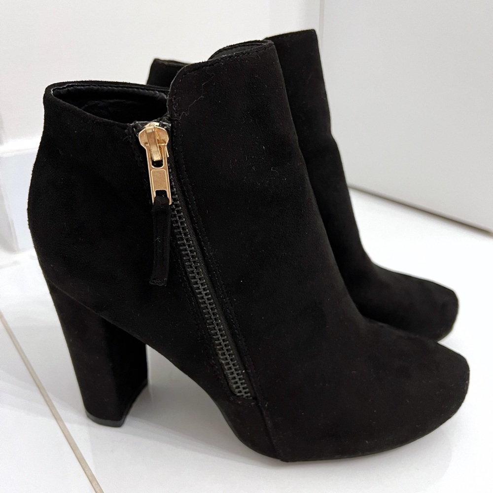 Ankle Boots Black Suede Size 7.5